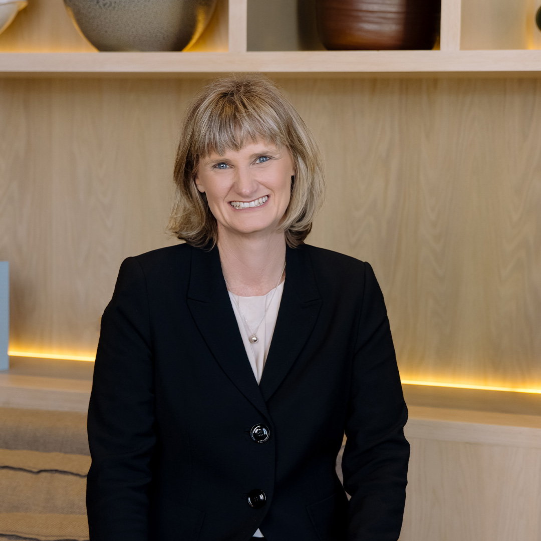 Michelle Dymmott